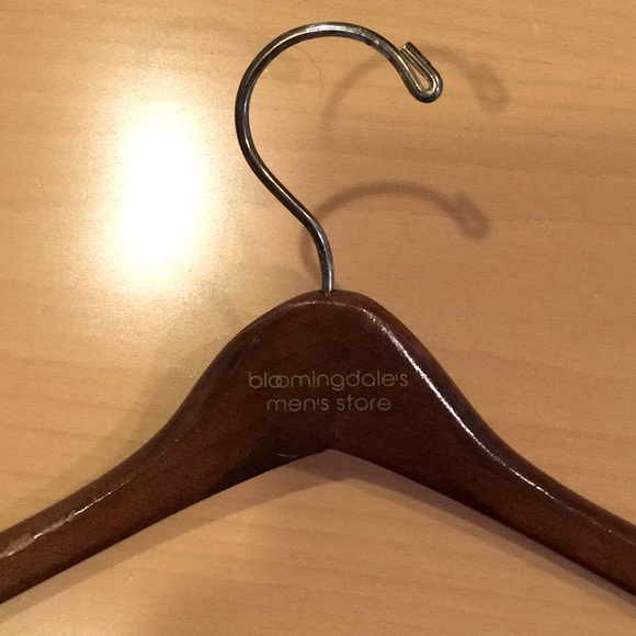 2 Bloomingdale’s Suit Hangers - Picture 2 of 6